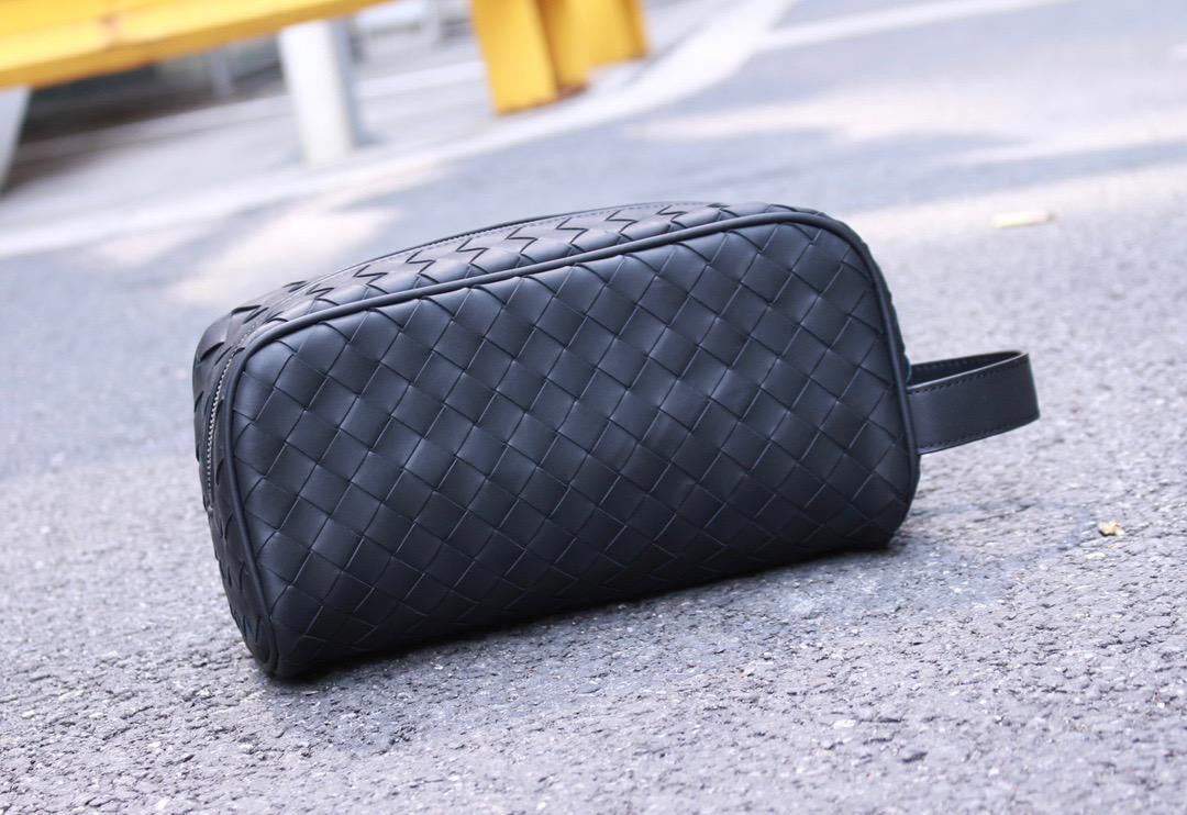 Bottega Veneta Washbag